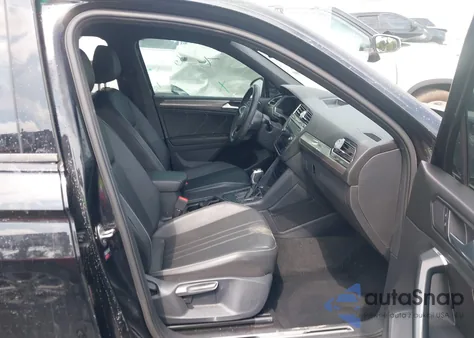 2023 Volkswagen Tiguan 2.0T Se R-Line Black из США, поврежденный, VIN 3VVCB7AX2PM079191